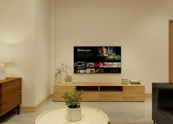 Appartement New Asok Grand Family 4br L Walk To Bts,mrt L 10 Guests L Parking L Open April 2026