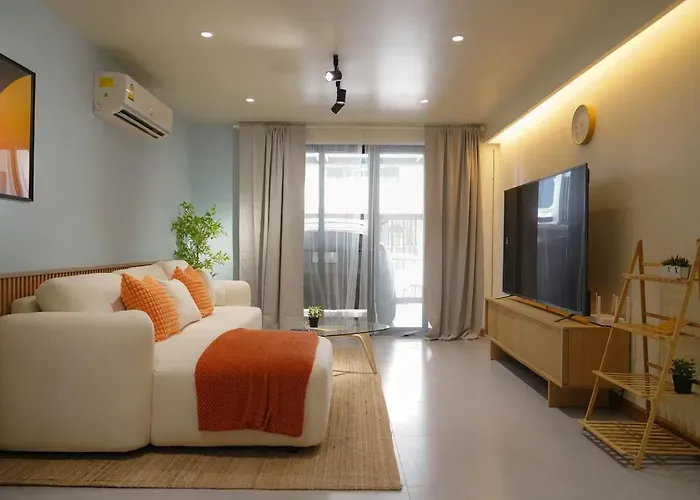 New Asok Grand Family 4br L Walk To Bts,mrt L 10 Guests L Parking L Open April 2026 Appartement *