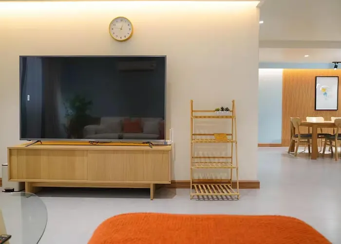Appartement New Asok Grand Family 4br L Walk To Bts,mrt L 10 Guests L Parking L Open April 2026