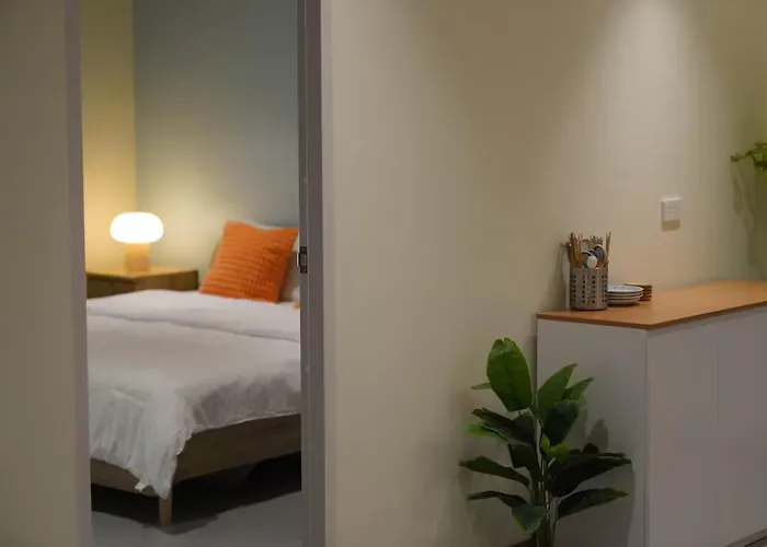 New Asok Grand Family 4br L Walk To Bts,mrt L 10 Guests L Parking L Open April 2026 *