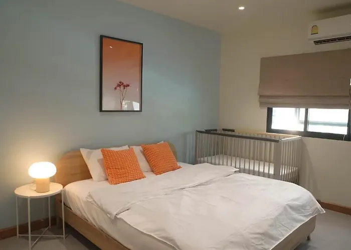 New Asok Grand Family 4br L Walk To Bts,mrt L 10 Guests L Parking L Open April 2026 Appartement *